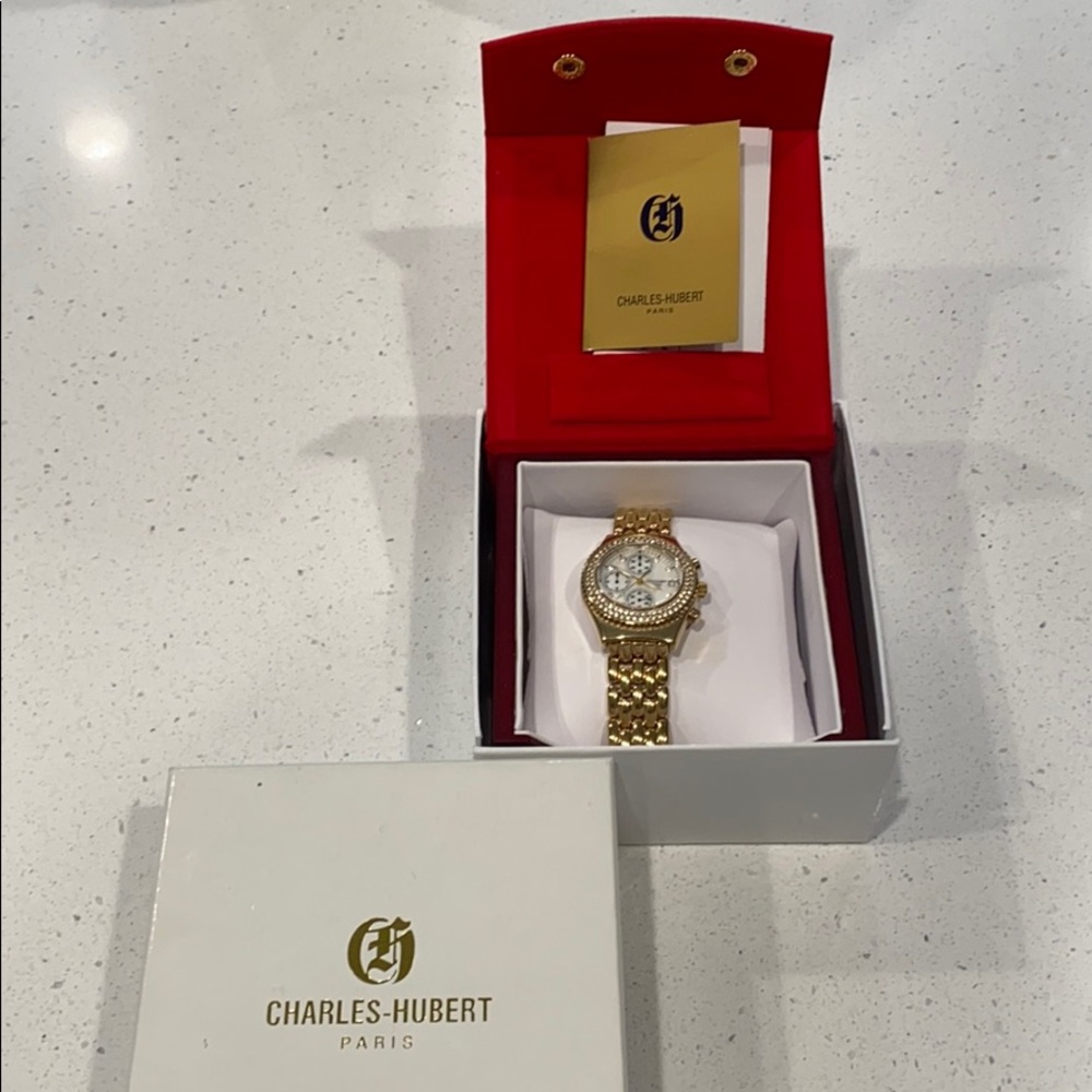 Watch - Picture 2 of 3
